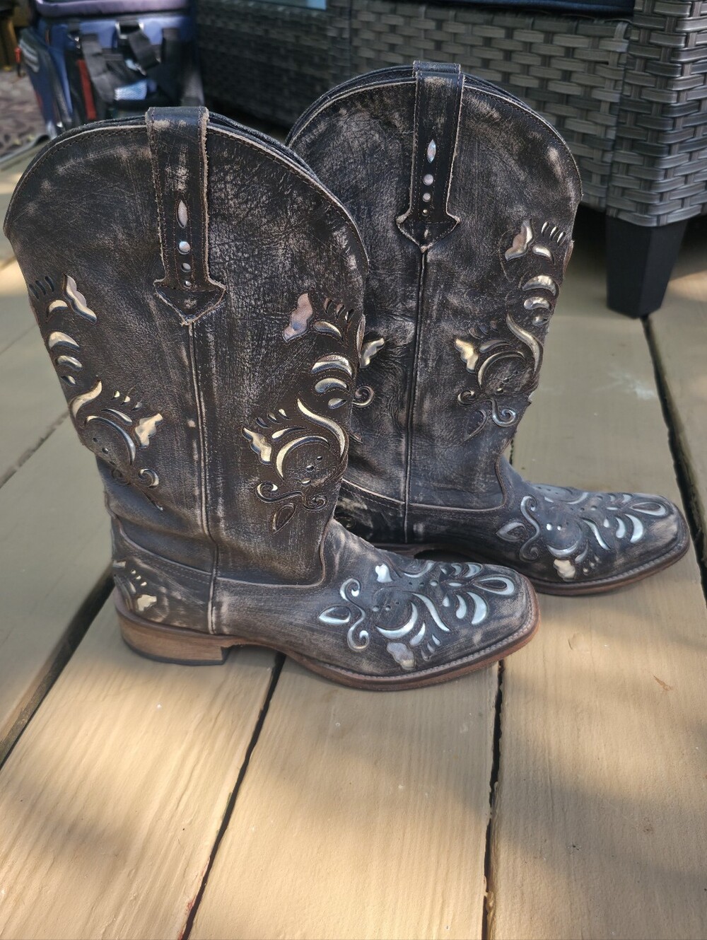 Roper Women's Belle Metallic Cowboy Boots